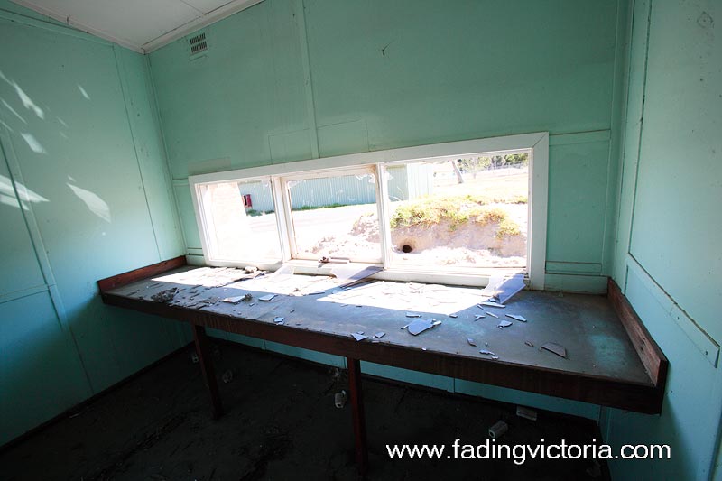 This appears to be some sort of admin building, immediately adjacent to the labs.
