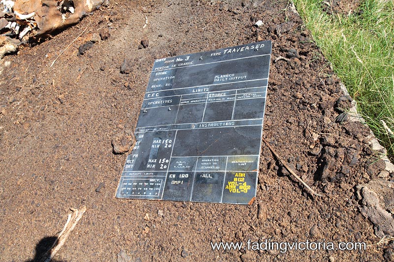 Information/instruction board. Say, is that the shadow of my flash unit?